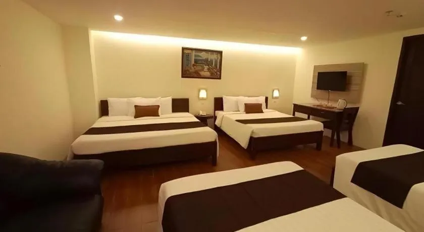 Bed in Hotel Asuncion