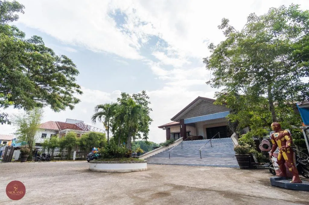 Quezon Premier Hotel - Candelaria