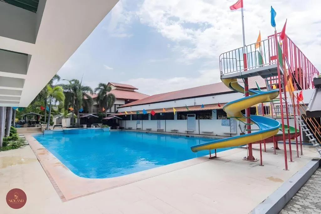 Quezon Premier Hotel - Candelaria