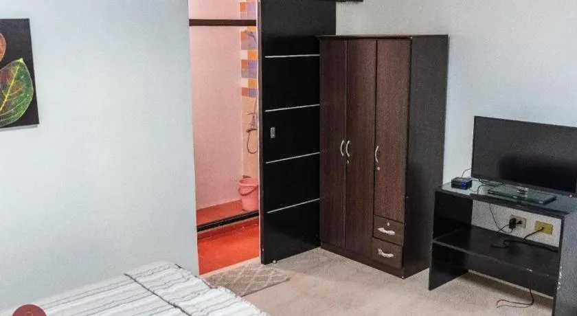 Quezon Premier Hotel - Candelaria