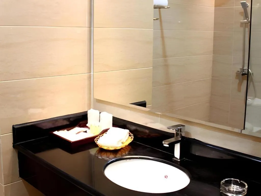 Shengshi Jinhua Hotel