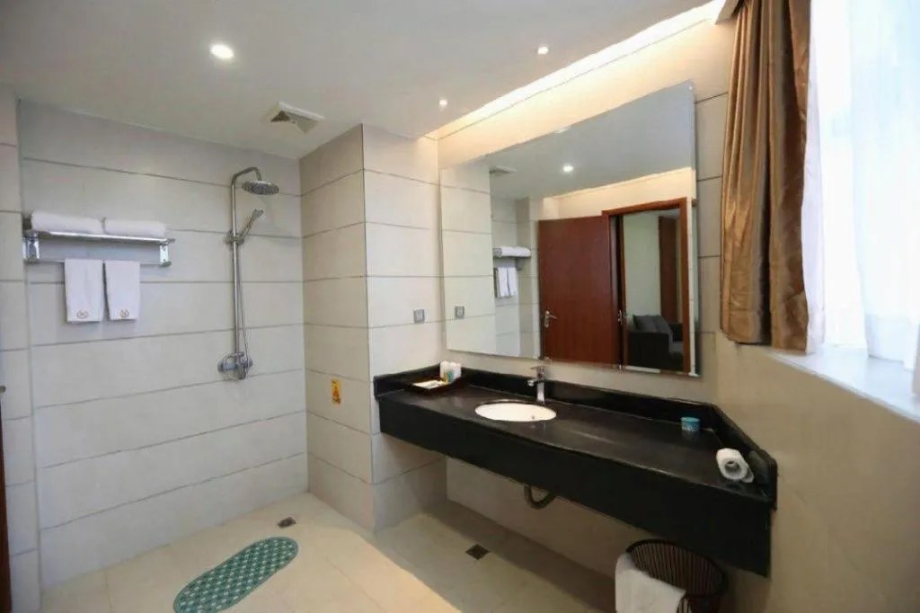 Shengshi Jinhua Hotel