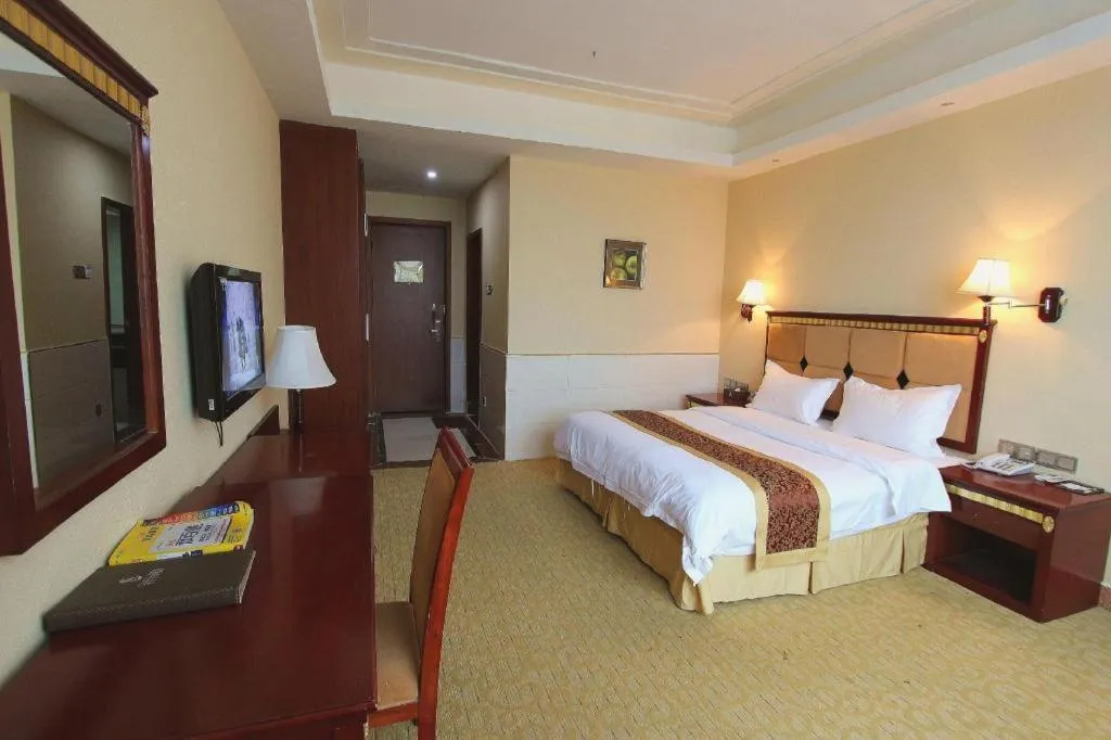 Bed in Shengshi Jinhua Hotel
