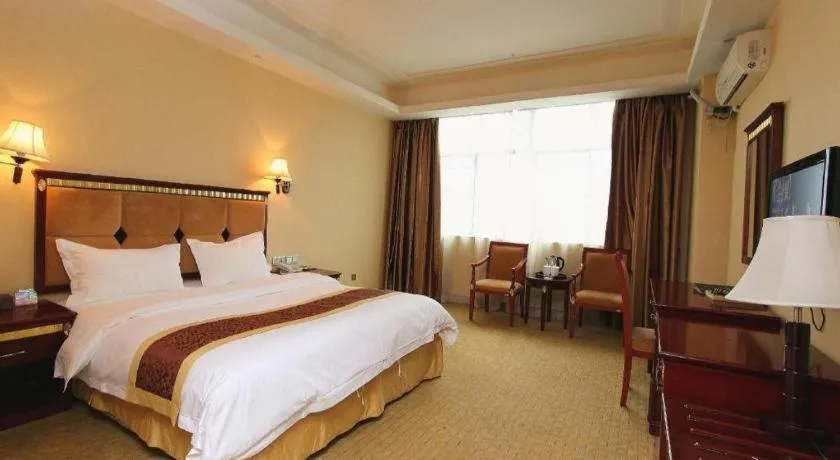 Bed in Shengshi Jinhua Hotel