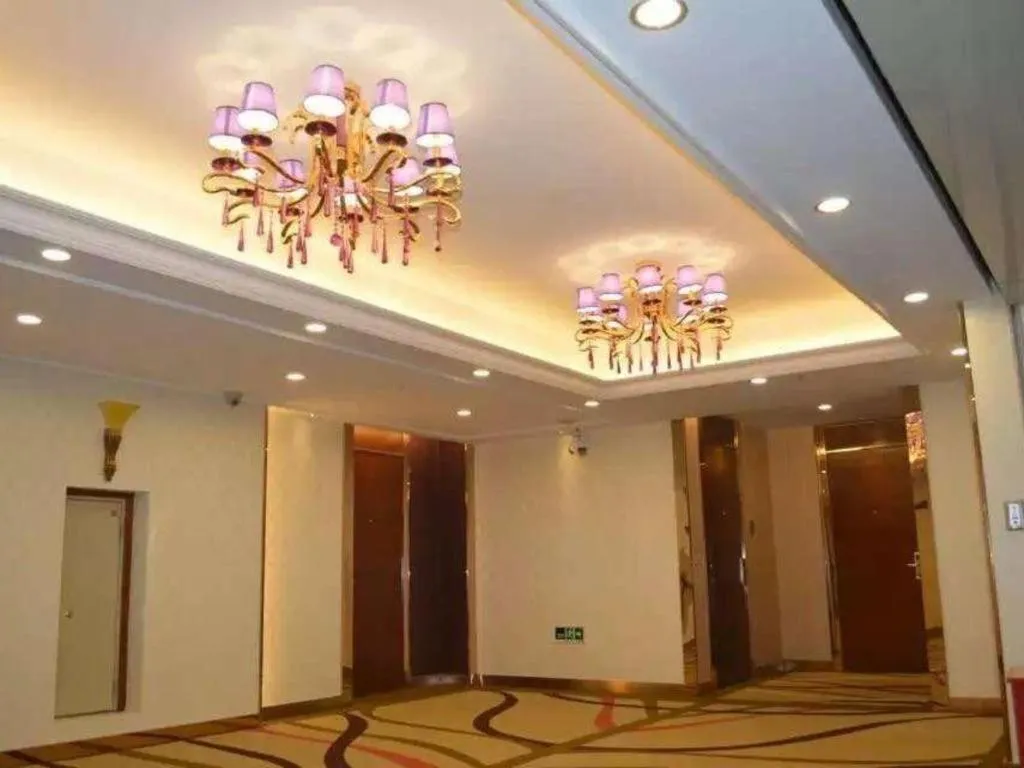 Shengshi Jinhua Hotel