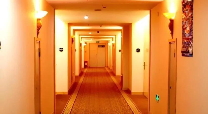 Shengshi Jinhua Hotel