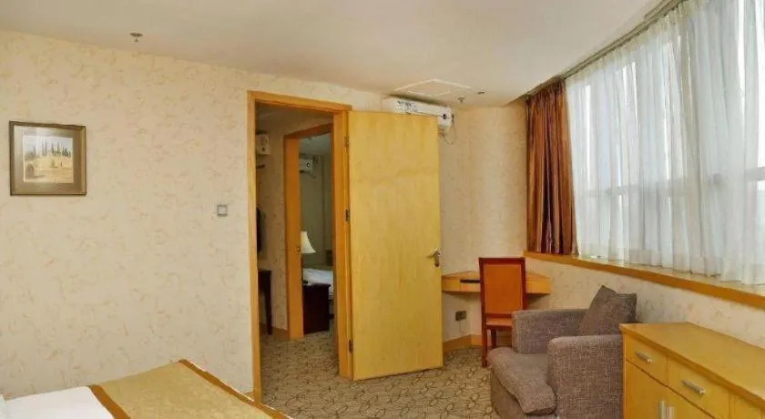 Bed in Shengshi Jinhua Hotel