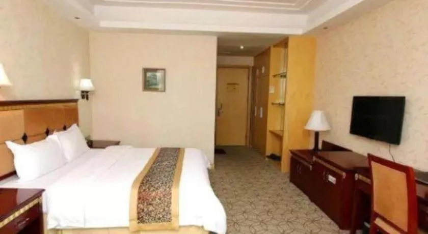 Bed in Shengshi Jinhua Hotel