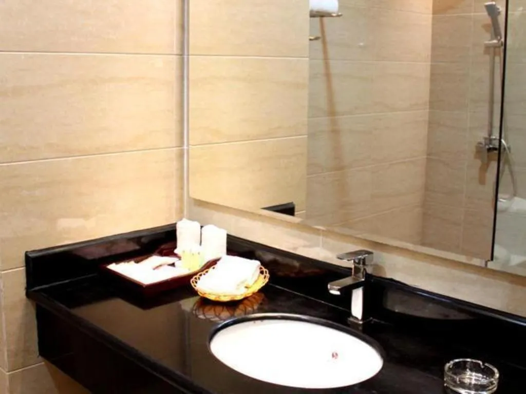 Shengshi Jinhua Hotel