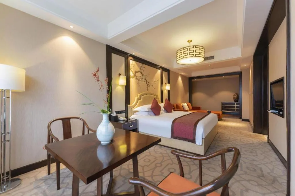 Bed in Shaoxing Yintai Hotel