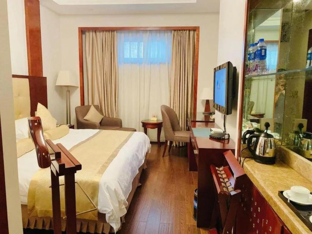 Bed in Shaoxing Yintai Hotel