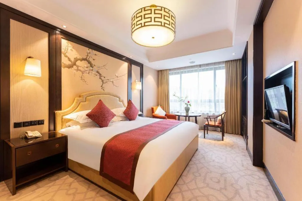 Bed in Shaoxing Yintai Hotel