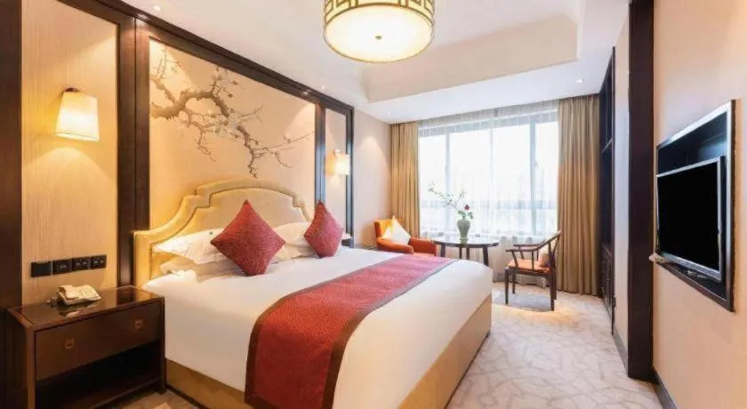 Bed in Shaoxing Yintai Hotel