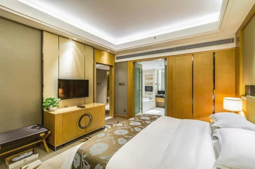 Bed in Zhengzhou Swan City International Hotel