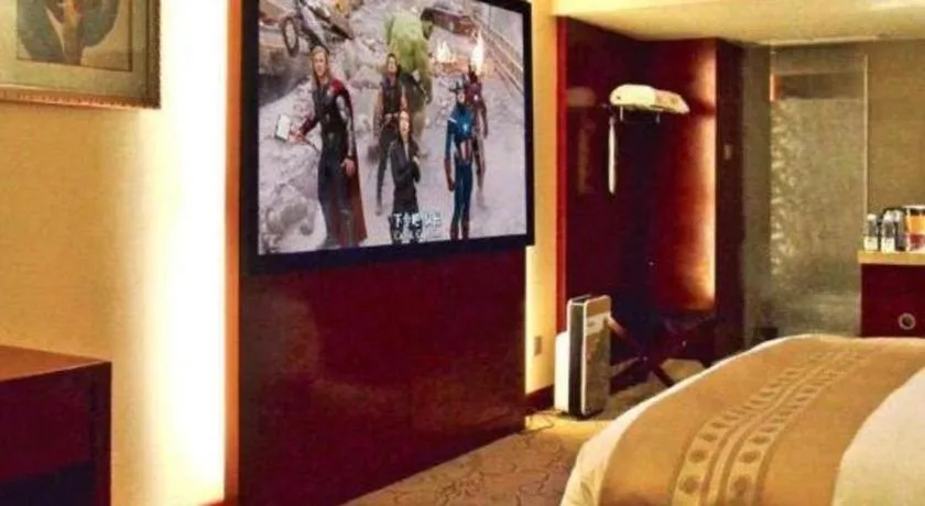 Bed in Chengdu Yinsheng International Hotel