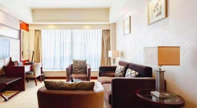 Chengdu Yinsheng International Hotel