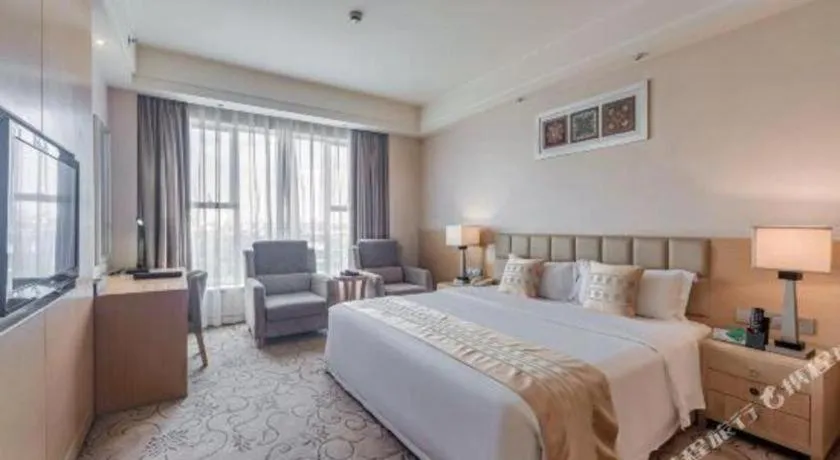 Bed in Chengdu Yinsheng International Hotel