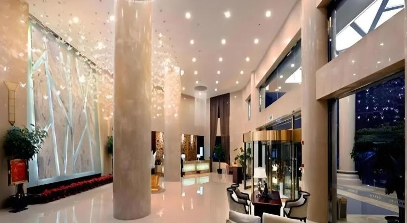 Chengdu Yinsheng International Hotel