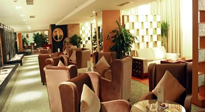 Chengdu Yinsheng International Hotel