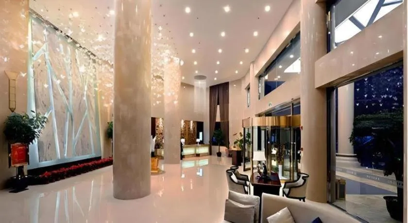 Chengdu Yinsheng International Hotel