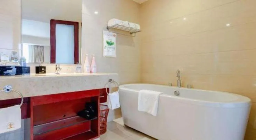 Chengdu Yinsheng International Hotel