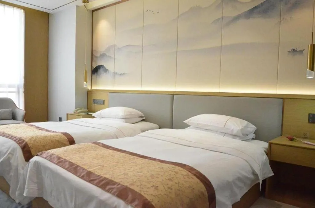 Bed in Dongying Dongsheng Hotel