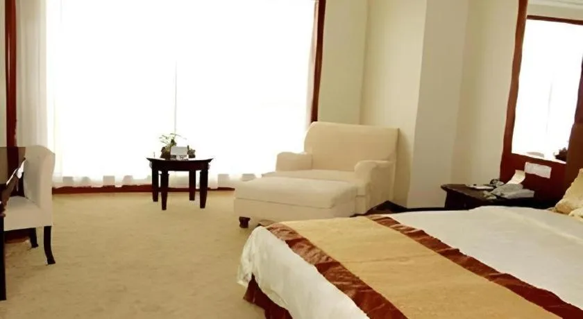 Bed in Dongying Dongsheng Hotel