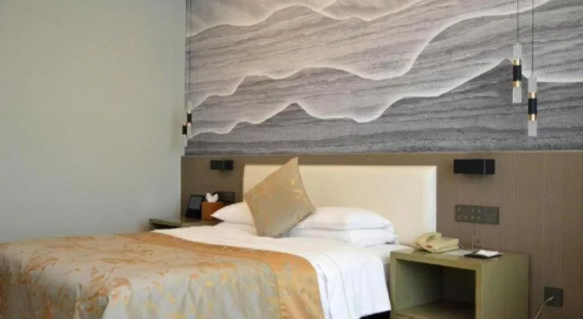 Bed in Dongying Dongsheng Hotel