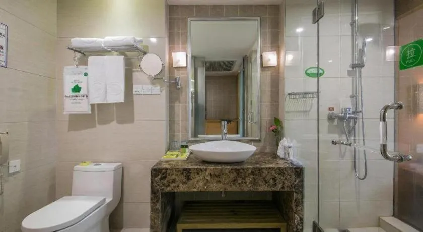 Ningbo East Shipu Hotel