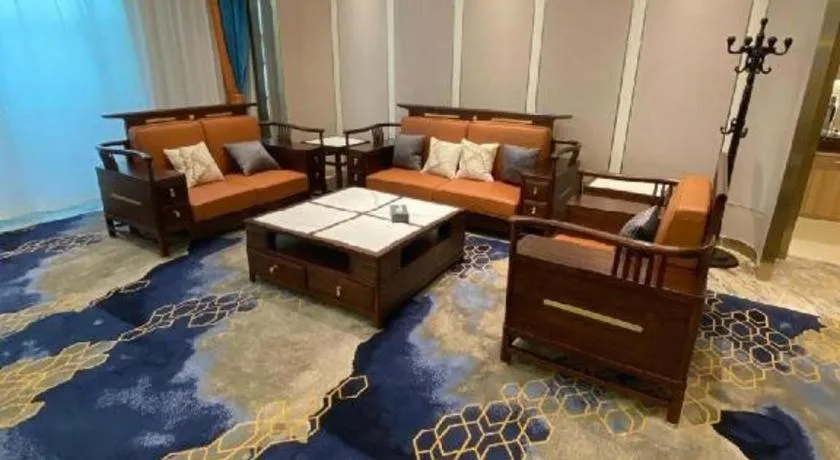 Ningbo East Shipu Hotel