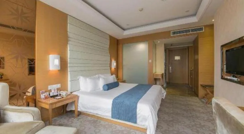 Bed in Ningbo East Shipu Hotel