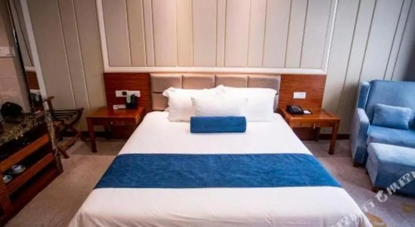 Bed in Ningbo East Shipu Hotel