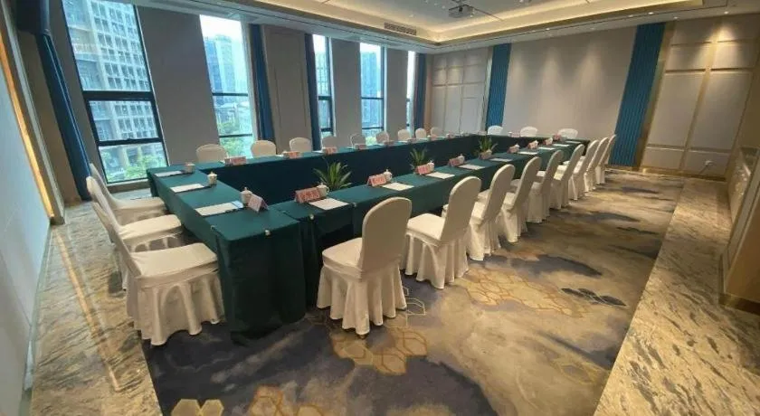 Ningbo East Shipu Hotel