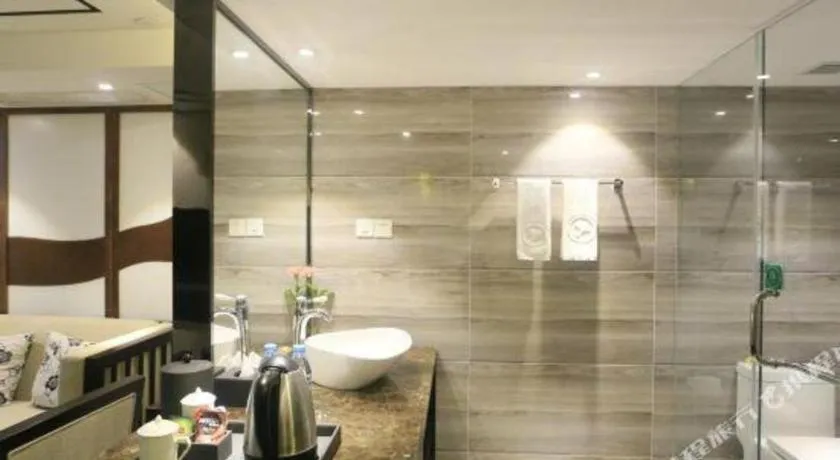 Ningbo East Shipu Hotel