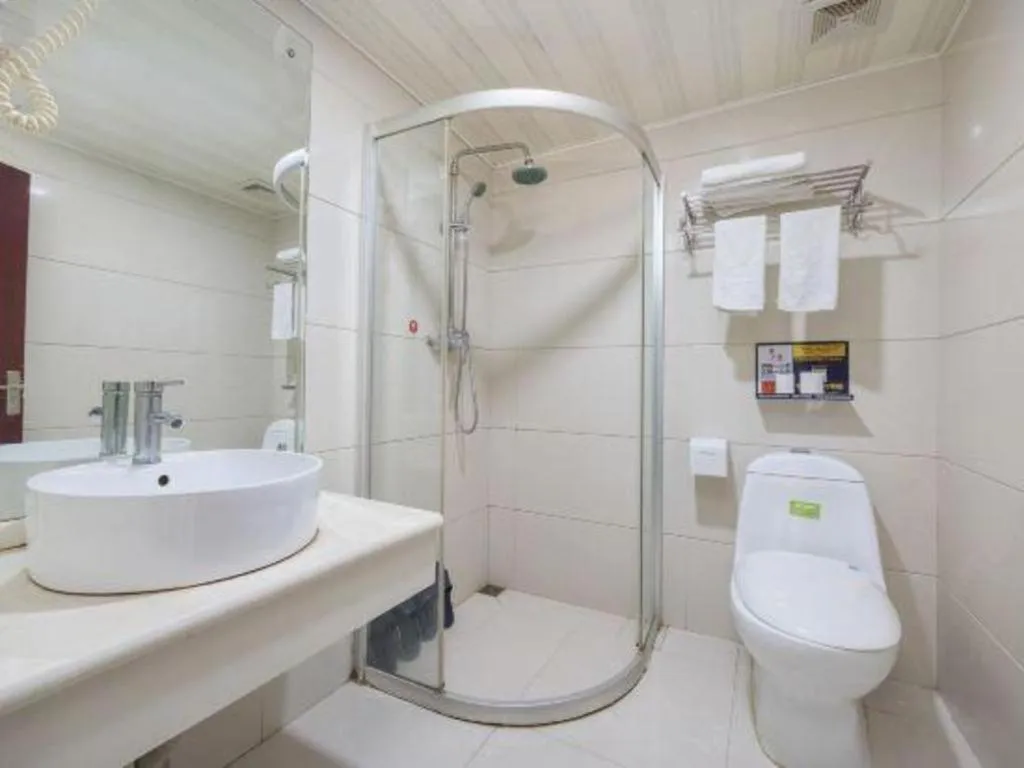 Weihai Huayu Business Hotel