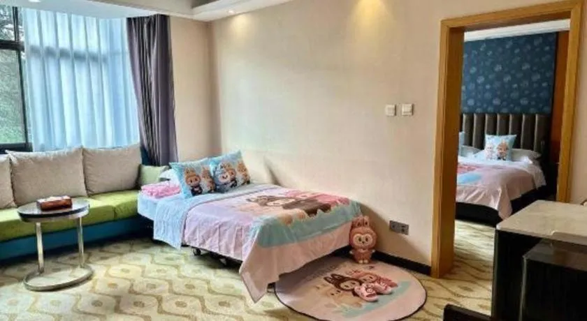 Bed in Lian Yun Hotel