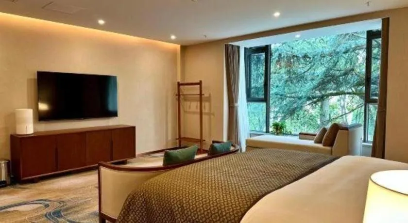 Bed in Lian Yun Hotel