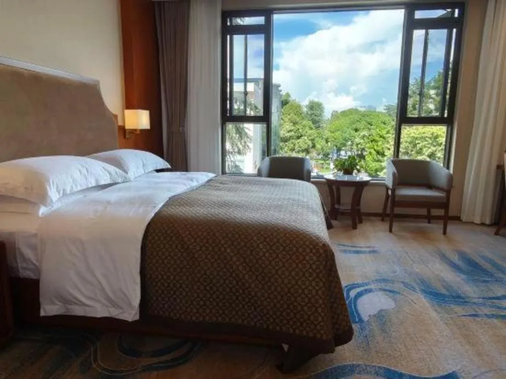 Bed in Lian Yun Hotel