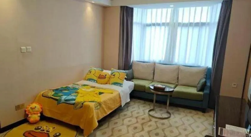 Bed in Lian Yun Hotel