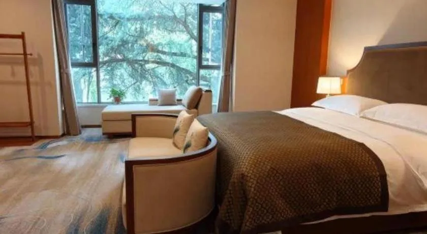 Bed in Lian Yun Hotel