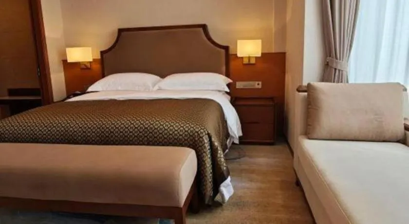 Bed in Lian Yun Hotel