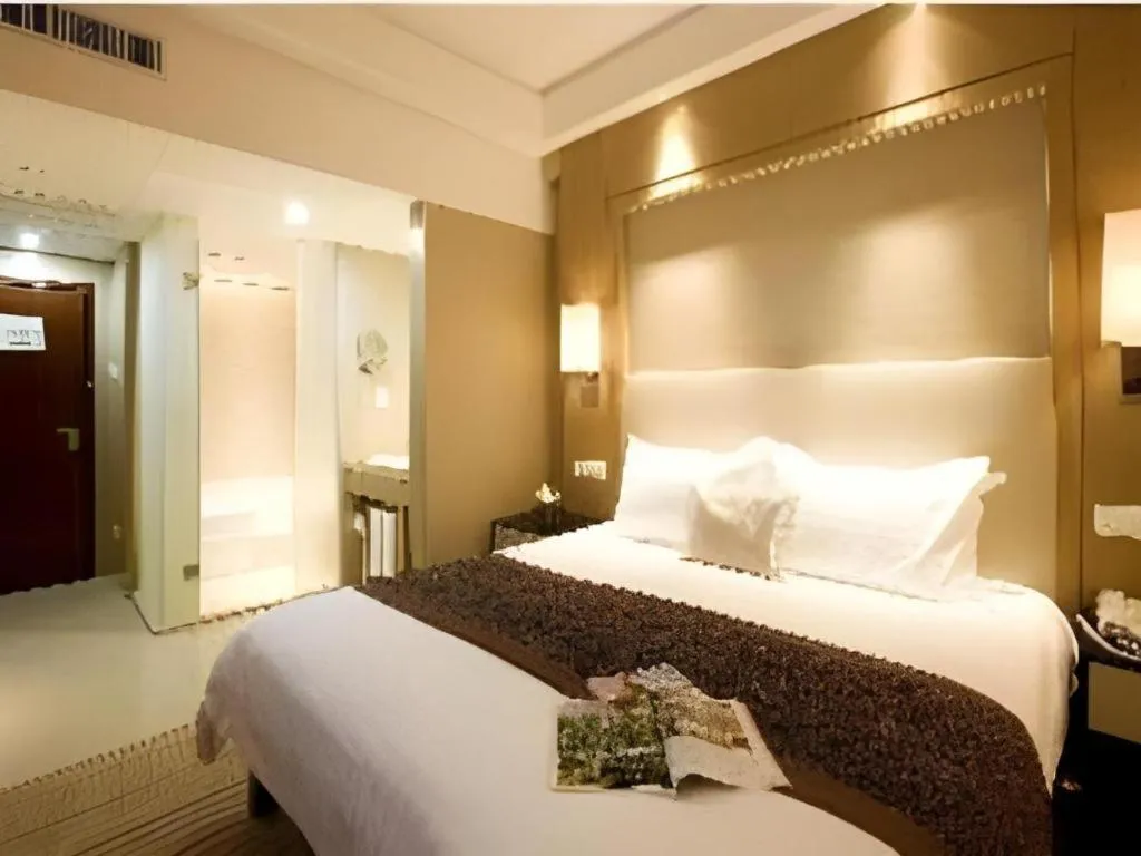 Bed in Huzhou Zhebei Hotel