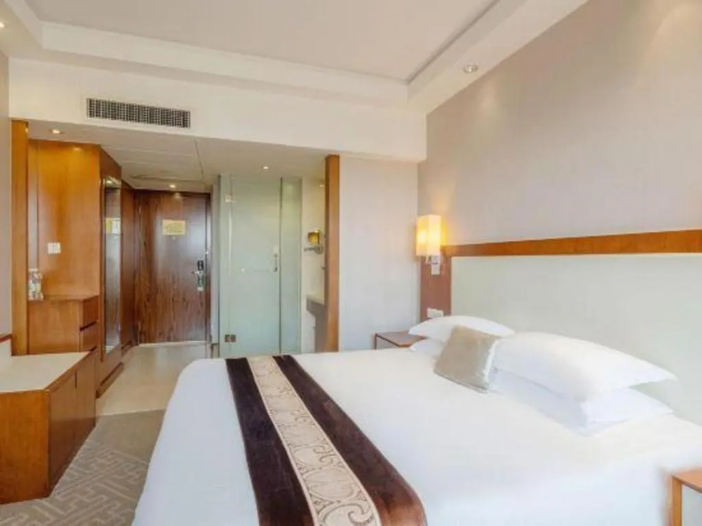 Bed in Huzhou Zhebei Hotel