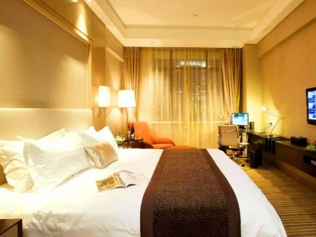 Bed in Huzhou Zhebei Hotel