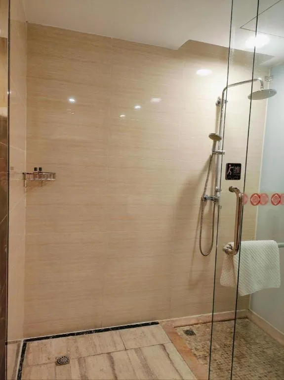 Centenio International Hotel