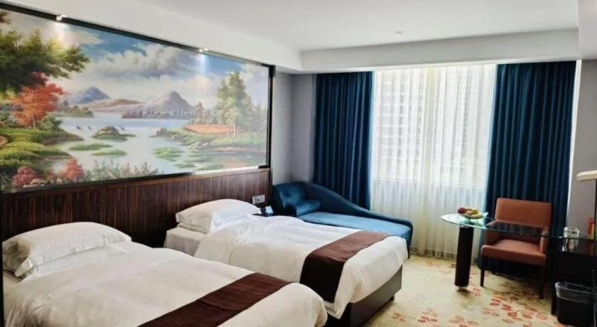 Bed in Centenio International Hotel