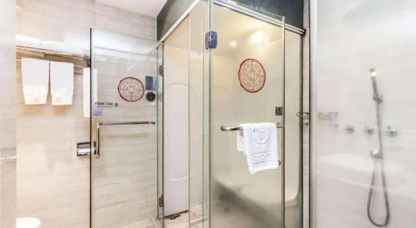 Centenio International Hotel