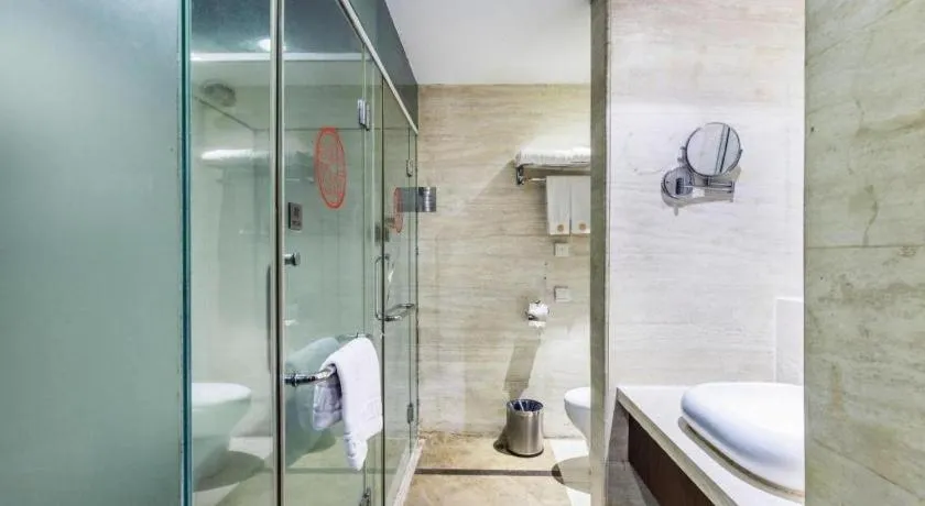 Centenio International Hotel