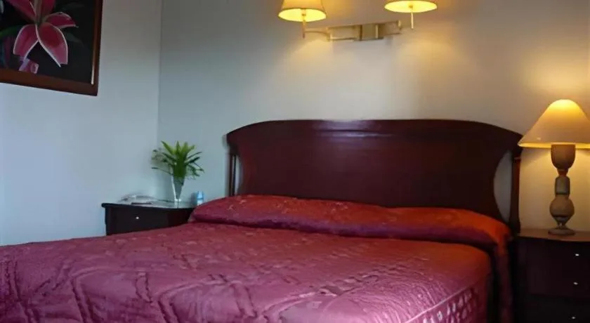 Bed in DJ Paradise Hotel
