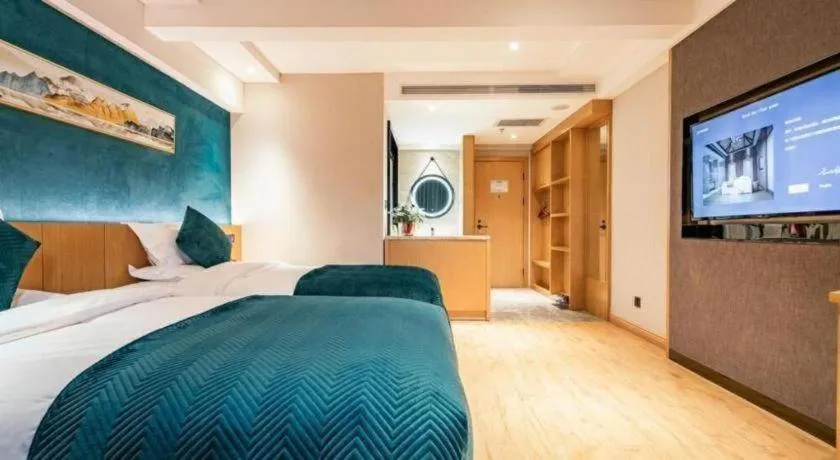 Bed in Xian Katie Eastman Hotel